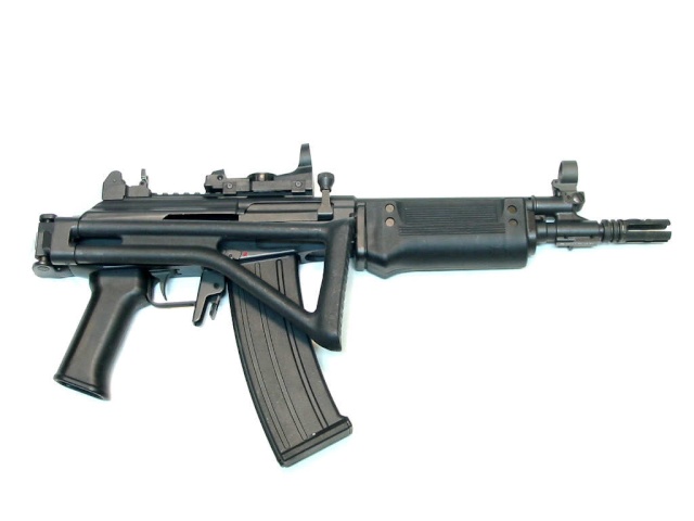 Fusil d'assaut court en 7,62x39 Vector10