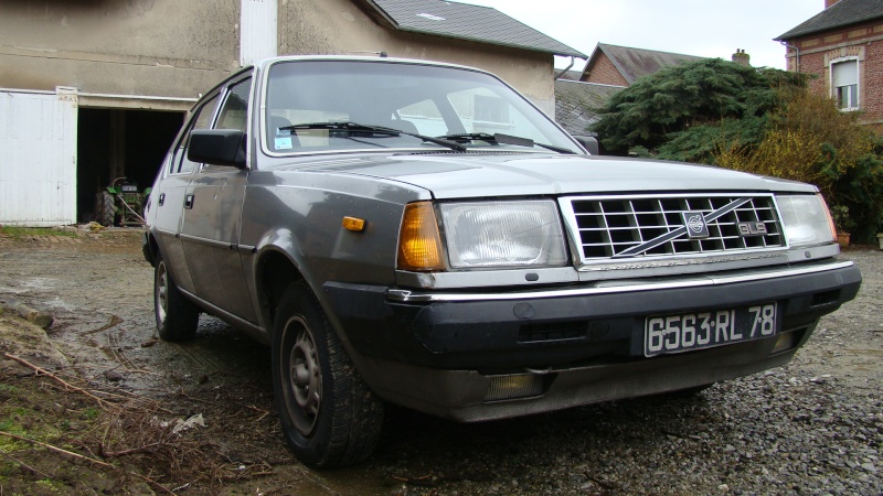 volvo 740 S break, austin mini et autre Dsc00512