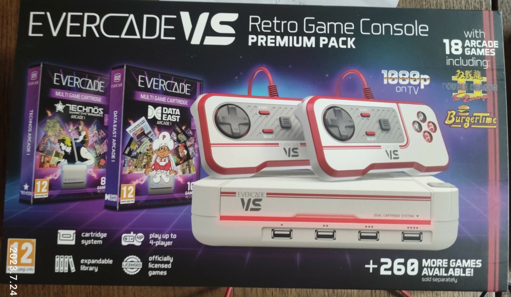 [VDS] lot Evercade console VS et 20 jeux cartouches avec photos Everca10