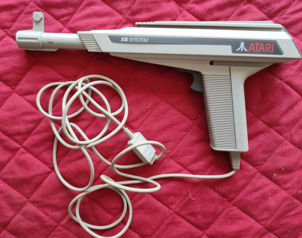 [ESTIM] Atari XE console et Gun Xe_gun10