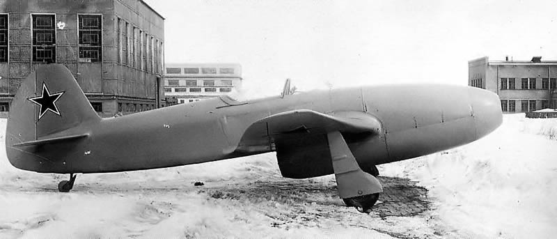 Yakovlev Yak-15  "Feather" [1:72 - Eastern Express]  Yak-1511