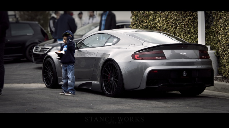 Aston Martin Donuts10