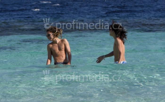 [Photo]Les jumeaux Kaulitz en vacances 20756810