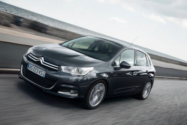 2010 - [Citroën] C4 II [B71] - Page 16 9510