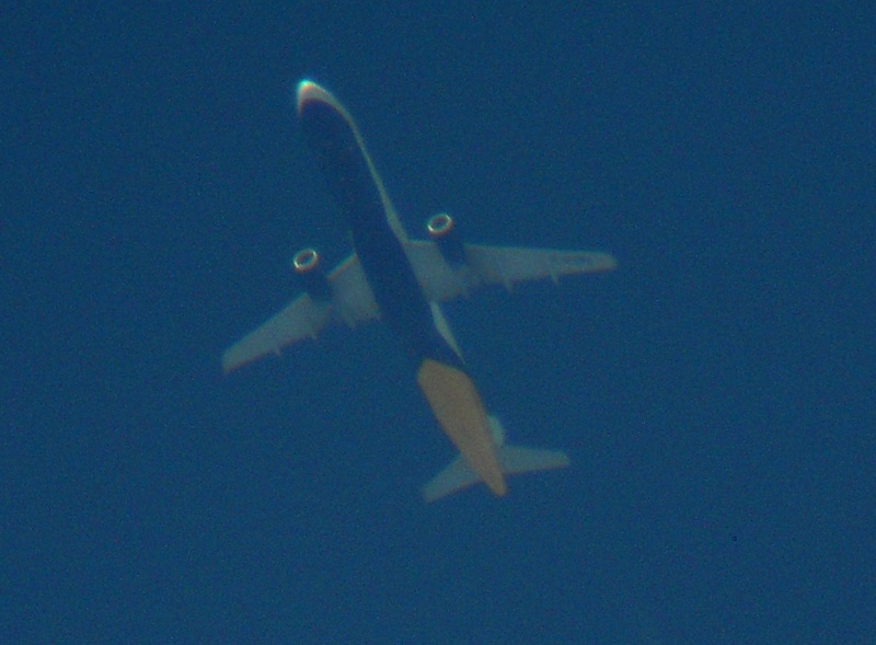 Avioane pe ruta zona BUDOP - DEGET; D3411