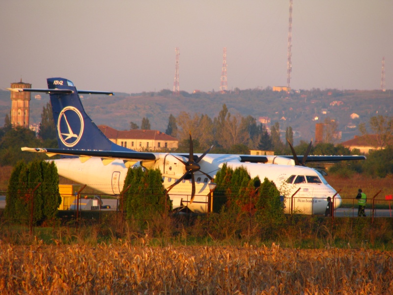 Aeroportul Oradea - Octombrie 2010 Pictur29