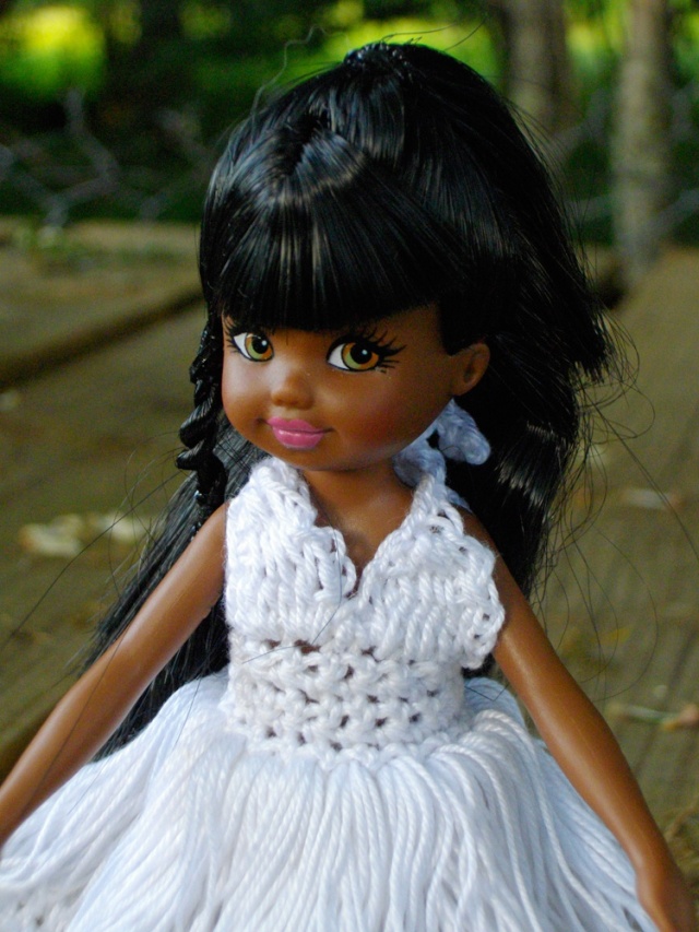 Courtney, copine de Shelly/Kelly (petite soeur de Barbie)
