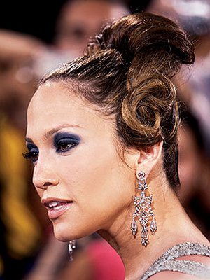 Jennifer Lopez named "world's most beautiful woman" by People Magazine! Jennif10