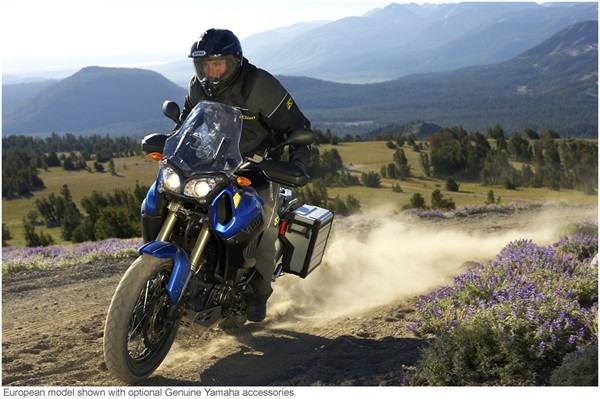 SHAD produces Original Equipment Luggage for the YAMAHA XT 1200Z Super Tenere. Tenere10