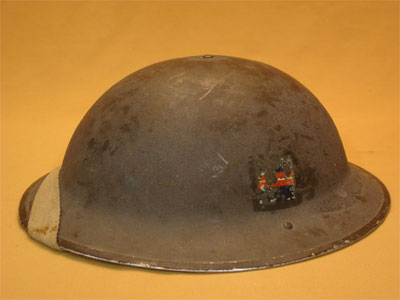 WW II Canadian Helmets - Page 2 Casque10