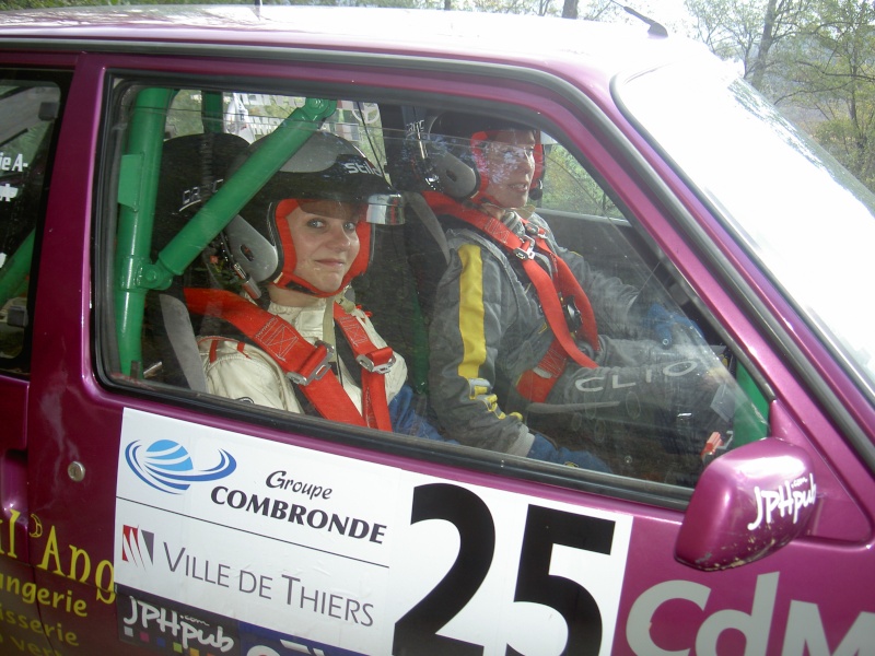 Monts Dome 22 et 23 Octobre 2010 : le seul équipage féminin Pict8414