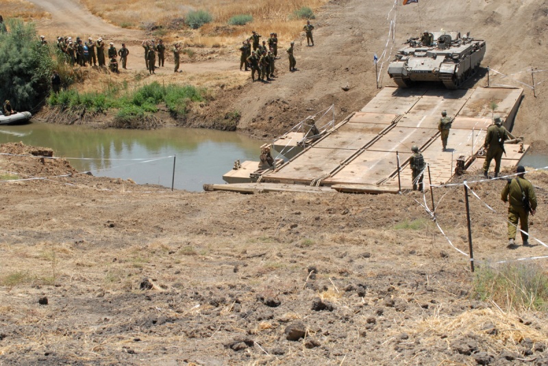 Armée Israélienne (IDF) - Page 37 192510