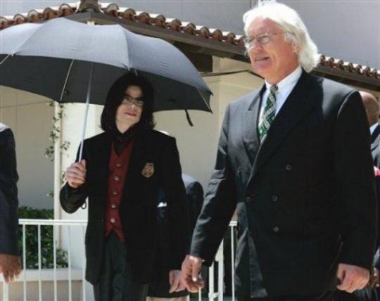 Parler de Michael Jackson dans les médias : sincérité ou coup marketing ? H-20-213