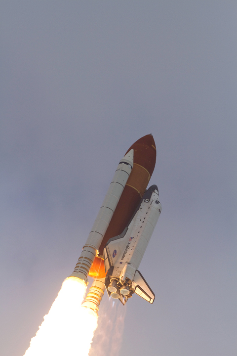 Endeavour STS-134 lancement le 16/05/2011 - Page 3 Dec-st13
