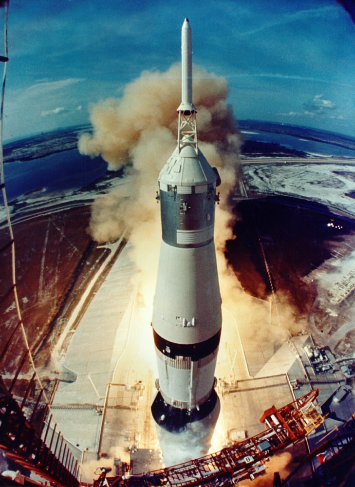  La Fusée Saturn V Sat5-310