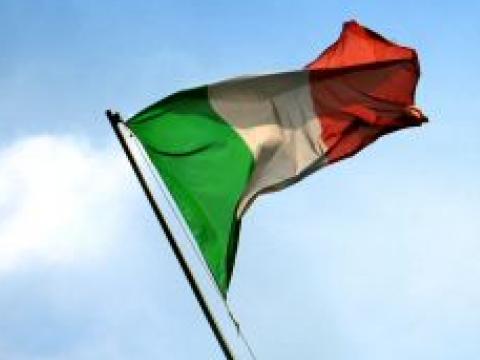 Знамето на Италия 8e437510