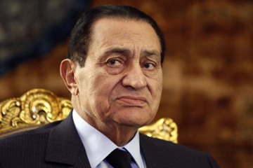 مصدر طبي يؤكد استحالة نقل مبارك لسجن "طرة" بعد تدهور صحته  Thumbm51