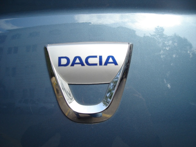[Hamzix-TuninG] Dacia Logan Lauréate 1.5dCi Phase II - Page 2 Dsc00115