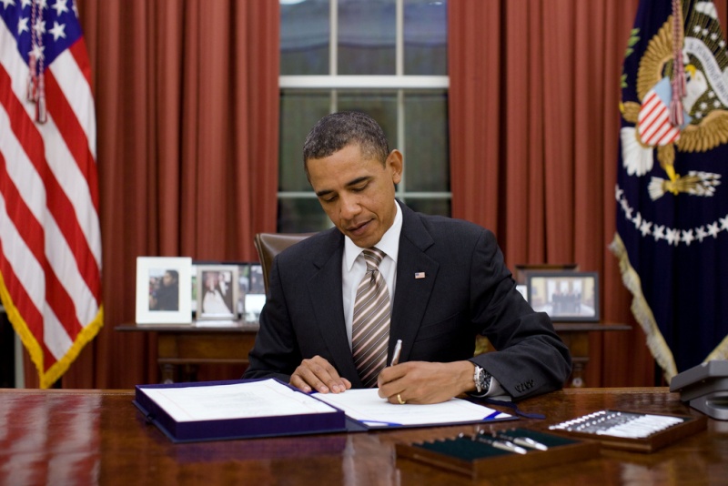 Inverted Left Handers - Pres. Obama & Prince William Obama_10