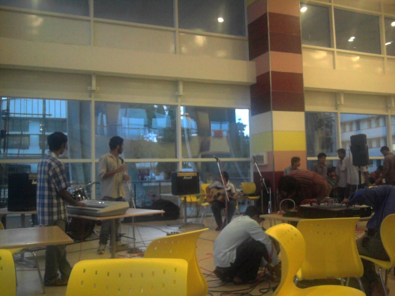 Jam session organised by MAFIA at food court Photo024