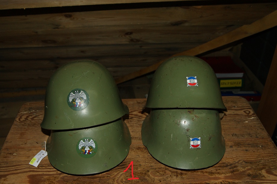 soldat ou milicien serbe Dsc04310