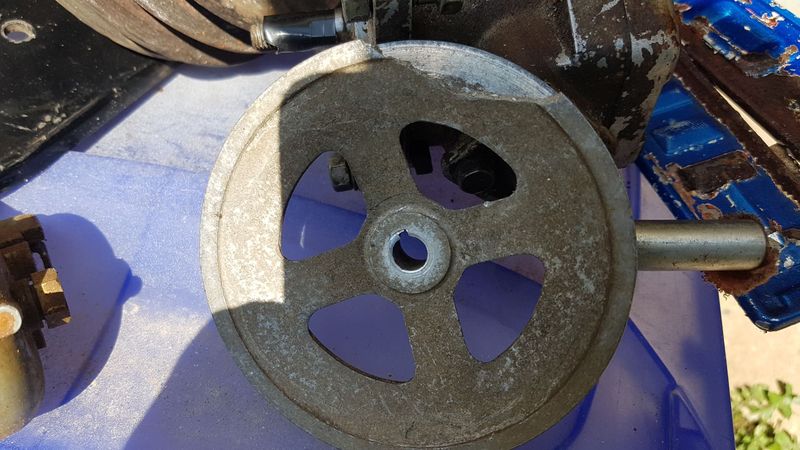 (Recherche) poulie pour micro tracteur Hinomoto MB 1500 -7809310