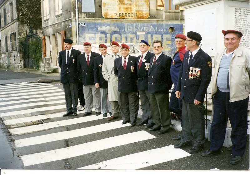 PHOTO DE COMMEMORATION JUSTIN PEPOZ ET SES CAMMARADES Numari13