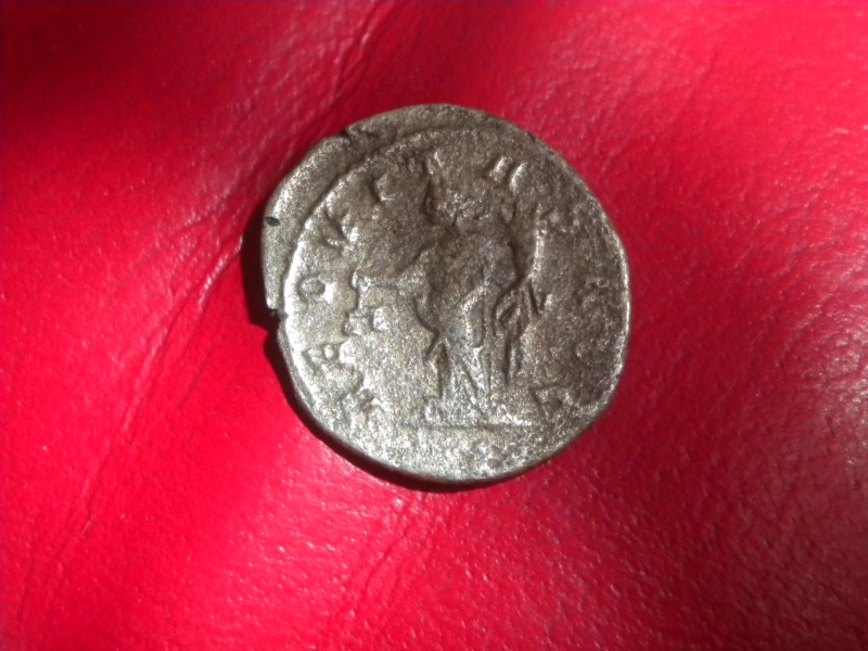 une autre romaine a identifier svp Dscn4415