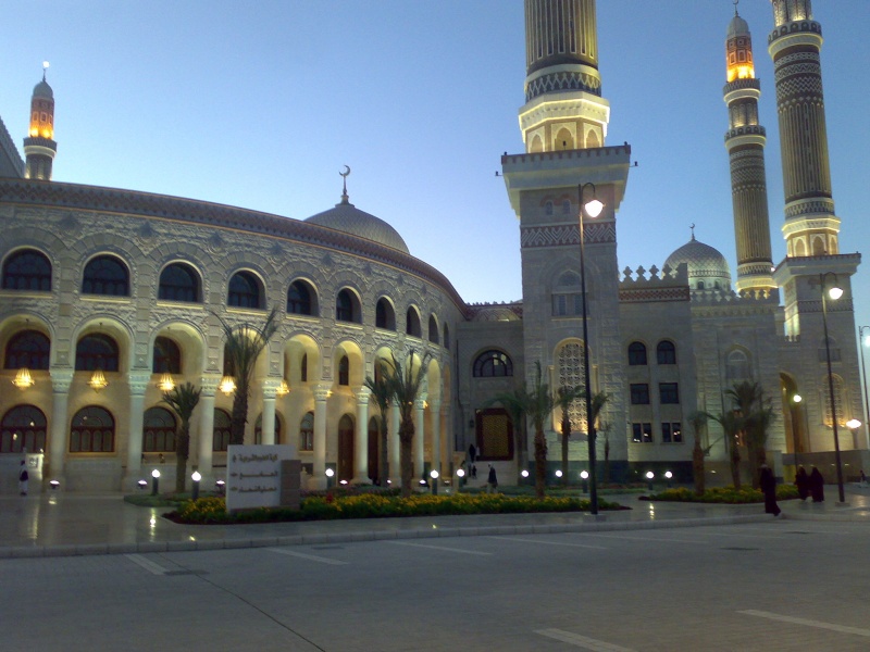 جامع الصالح في اليمن تحفة معمارية 13266_10