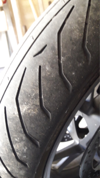 Pneus Pirelli GT 2 Avt_co15