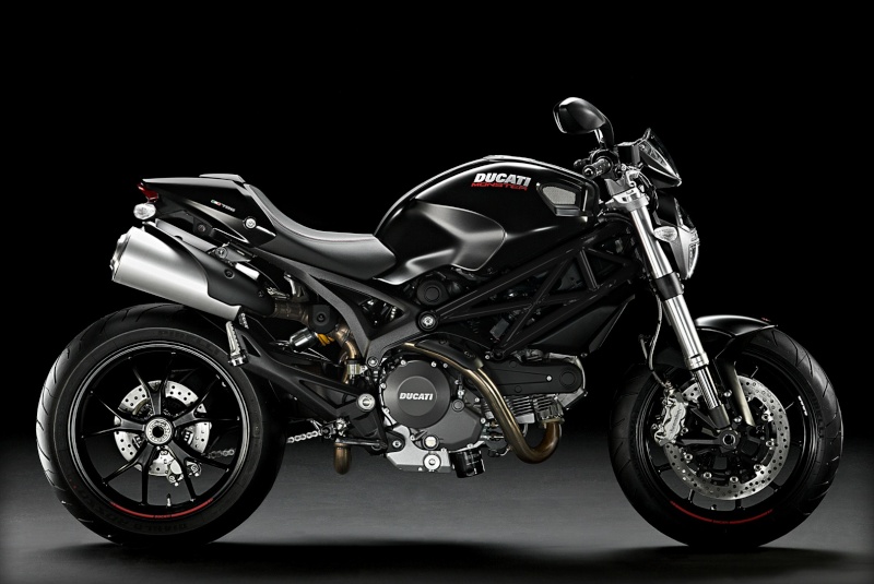 M796 Cadre noir? Ducati10