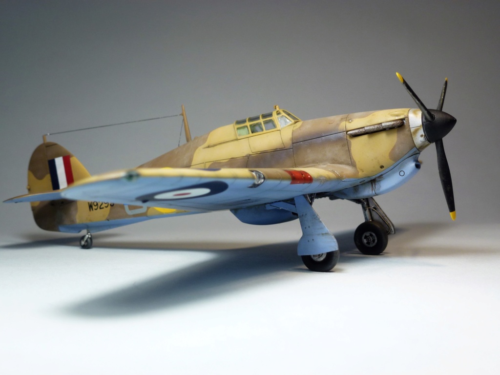  (Arma Hobby) Hurricane Mk I trop - RAF Sq 73 - 1/72 P1070713