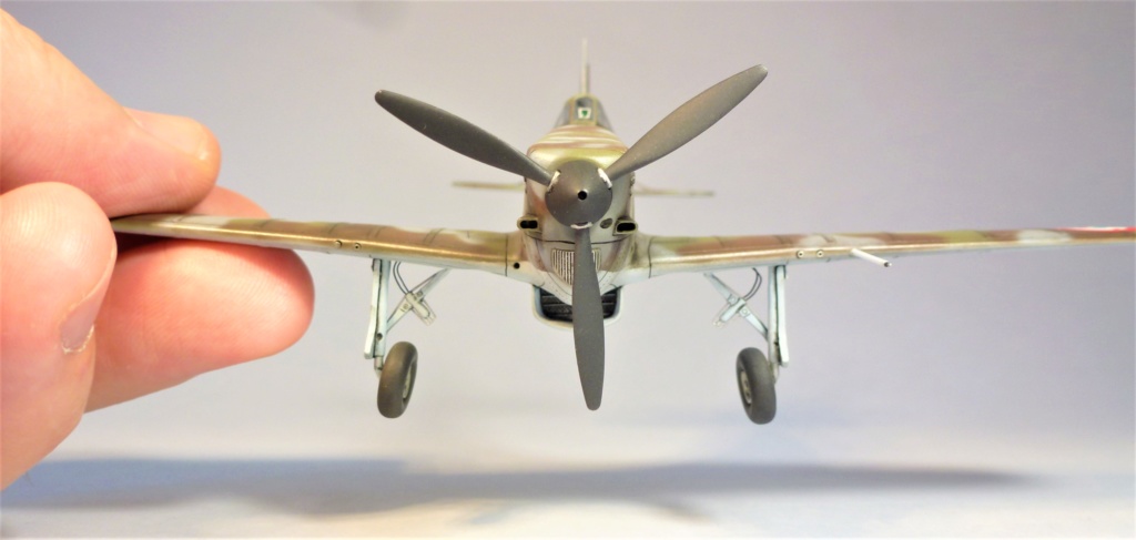 Morane Saulnier MS410 non identifé - Villacoublay - Juin 1940 - Maquette AZUR 1/72 P1100446
