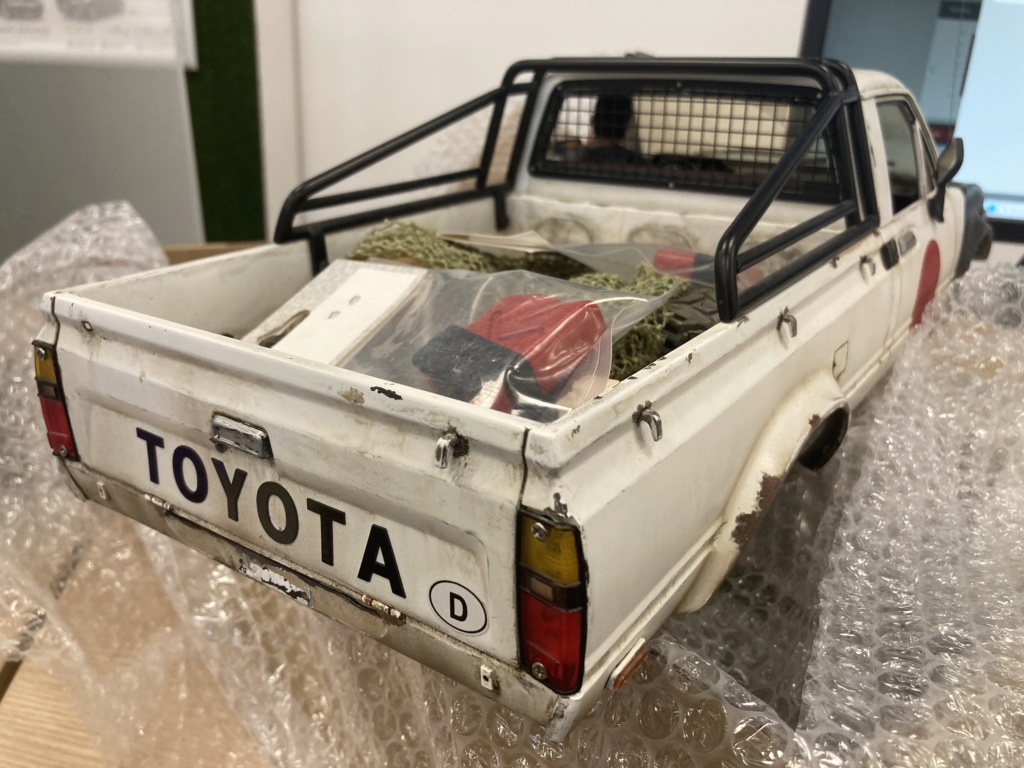 Toyota Hilux RC4WD Img_5112