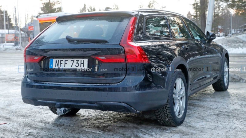 2015 - [Volvo] Break V90 - Page 7 38877b10