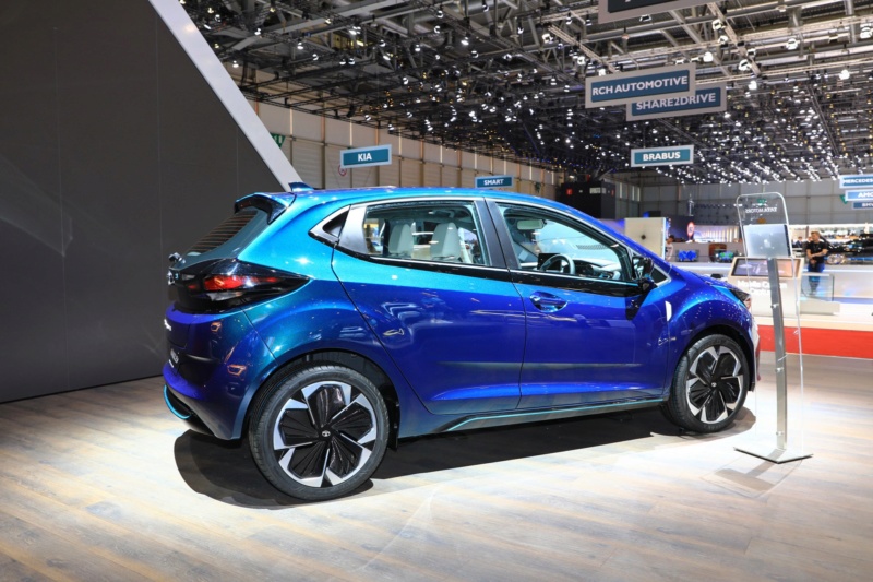2020 - [Tata] Altroz 6b03ba10