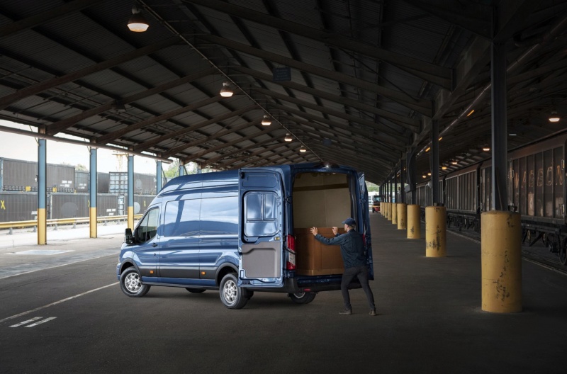 2017 - [Ford] Tourneo/Transit restylé - Page 3 88041d10