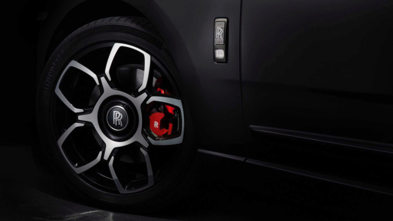 2017 - [Rolls-Royce] SUV Cullinan - Page 15 Ea3c8910