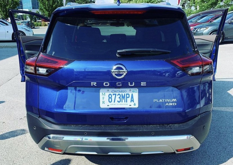 eb321810.jpg