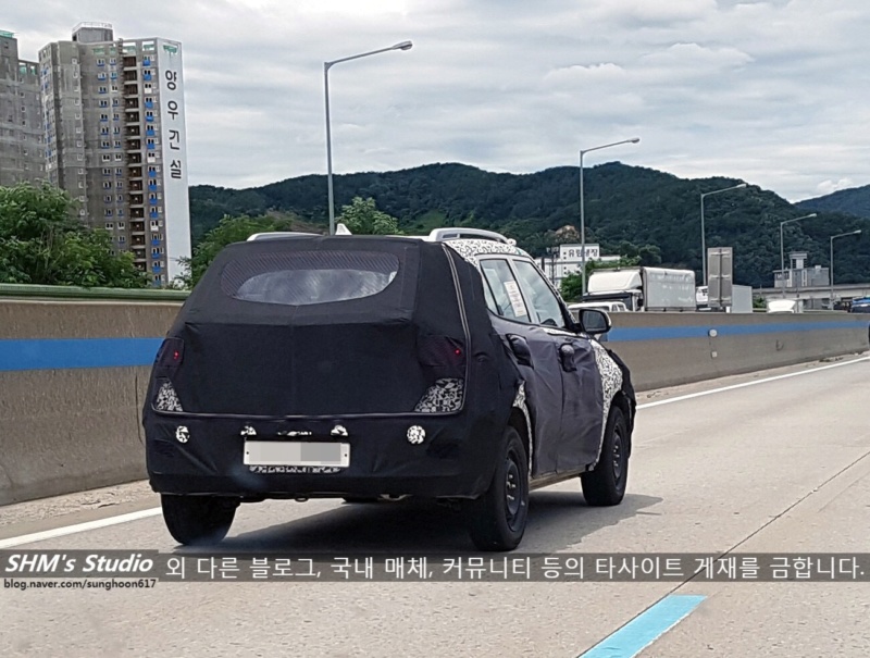 2020 - [Hyundai] Venue SUV compact  F4285610