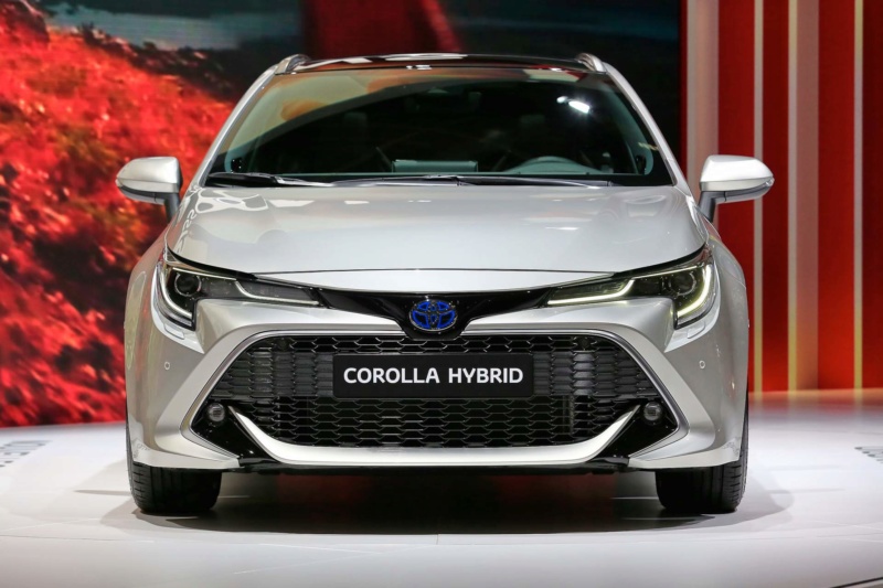 2018 - [Toyota] Corolla 2018 - Page 8 F7de2710