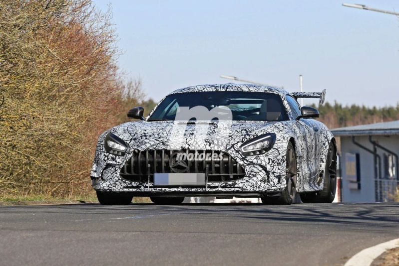 2014 - [Mercedes-AMG] GT [C190] - Page 31 Merced89