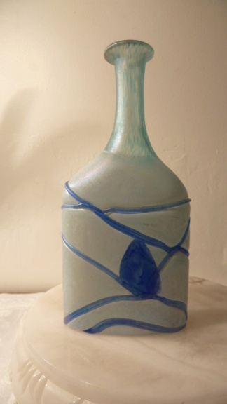 Soliflore bleu - verrerie d'art Kosta Boda P1100219