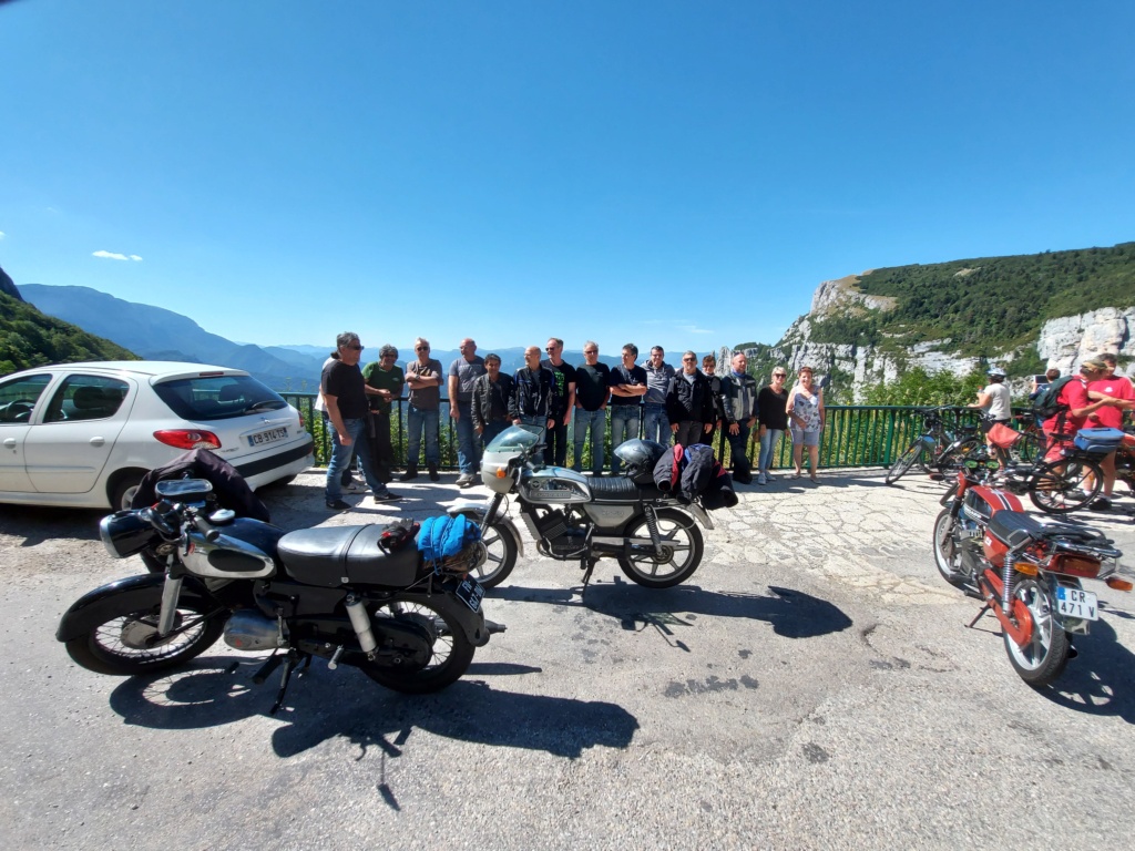 Ballade zündapp cet été dans le Vercors  - Page 2 20200736