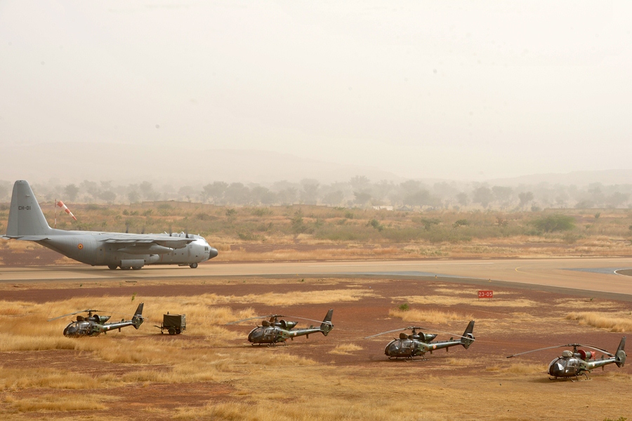 Le C-130 belge de la MINUSMA en appui temporaire à Barkhane 00213310