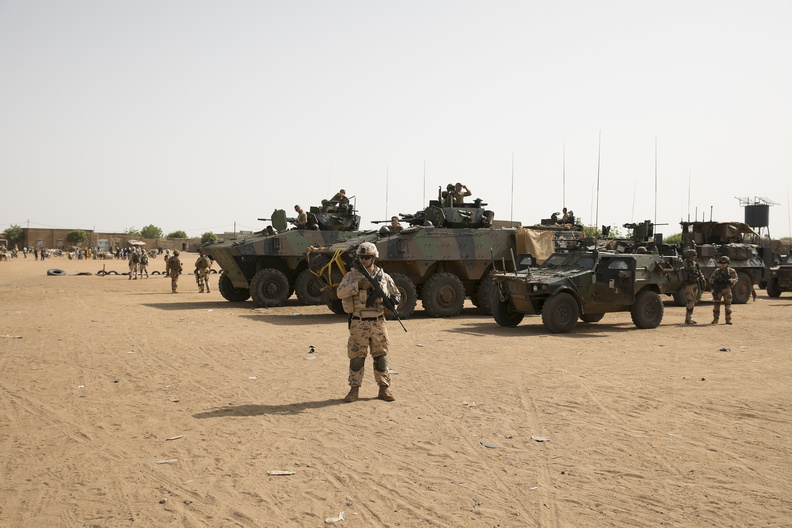 Le contingent estonien participe à une opération à Gao 20190813