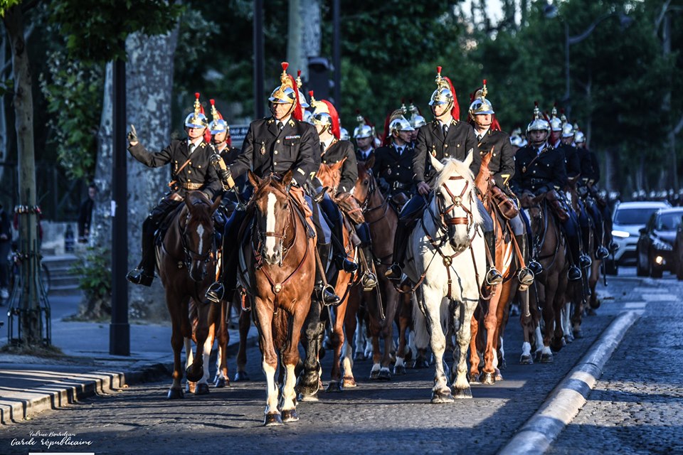 Défilés militaires du 14 juillet 2019 à Paris et les replays - Page 2 66711510