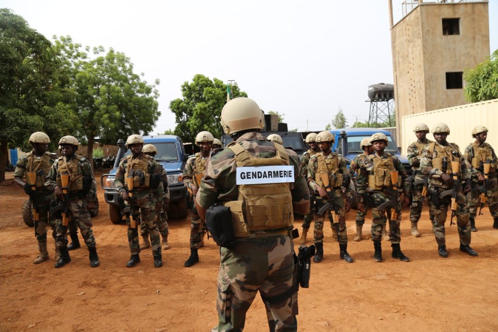 La Gendarmerie pour former les forces de sécurité du Mali ? C_ijpm10