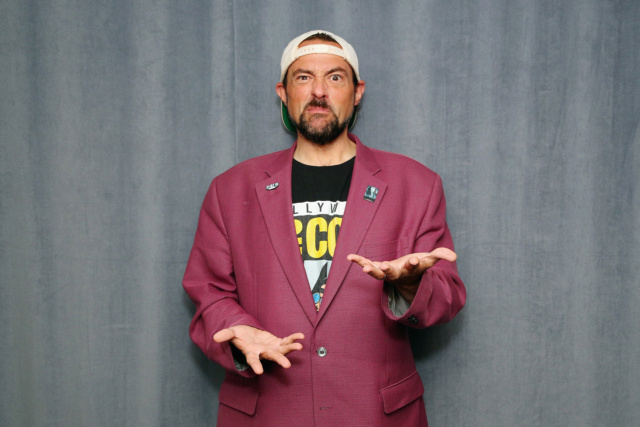 Kevin Smith Movies (CLERKS III @ SDCC) - Page 3 Kevin-16