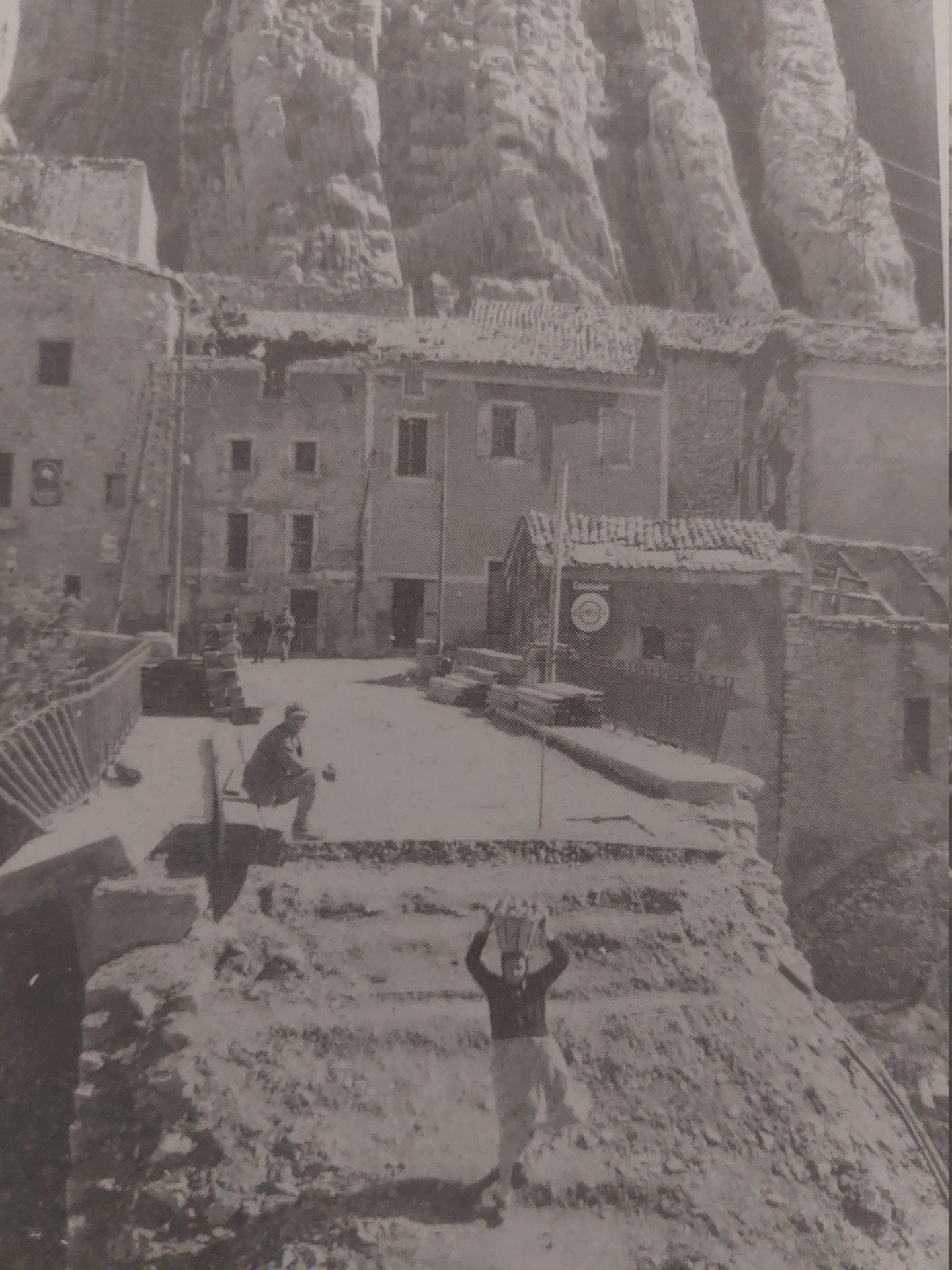 La citadelle et les remparts de Sisteron  :  visite virtuelle d'hier et d'aujourd'hui.  - Page 3 20220815